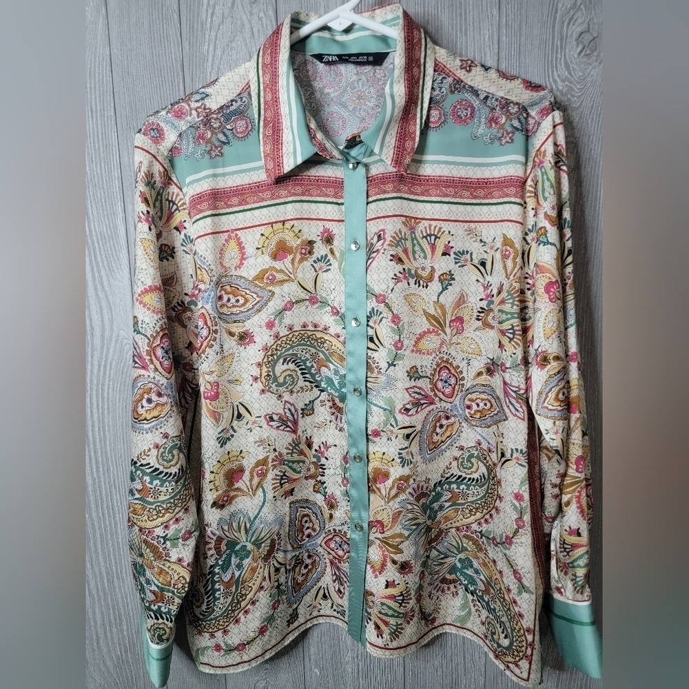 ♡Zara Women Paisley Floral Scarf Print Button Down Blouse Mint Green Large